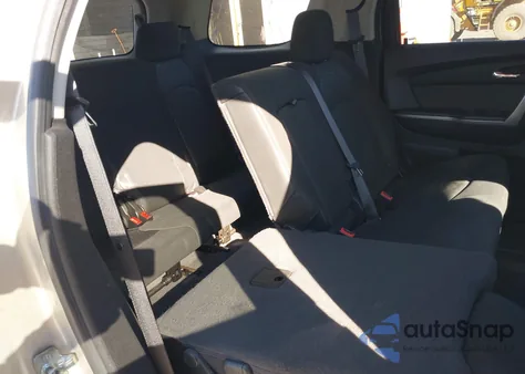 2010 GMC Acadia Sle z USA, uszkodzony, nr VIN 1GKLVLED0AJ140190